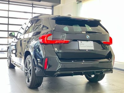 2025 BMW X1 thumbnail 12