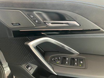 2025 BMW X1 thumbnail 40