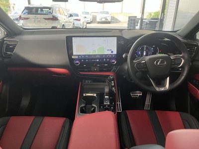 صورة مصغرة 71 لـ 2023 Lexus NX