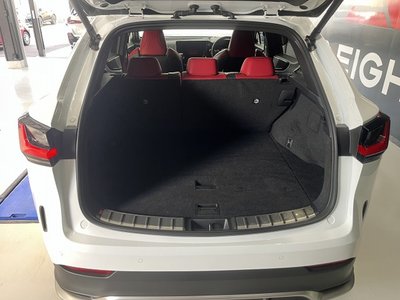صورة مصغرة 40 لـ 2023 Lexus NX