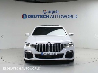 BMW 7 SERIES - 2