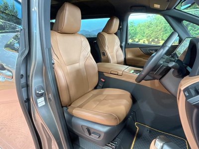 TOYOTA VELLFIRE - 8