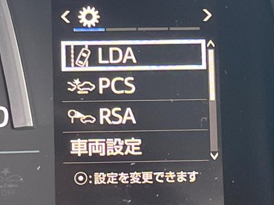 TOYOTA LAND CRUISER 70 - 5