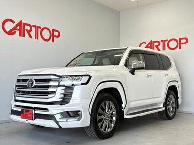 TOYOTA LAND CRUISER 300