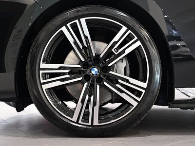 BMW I7 - 6