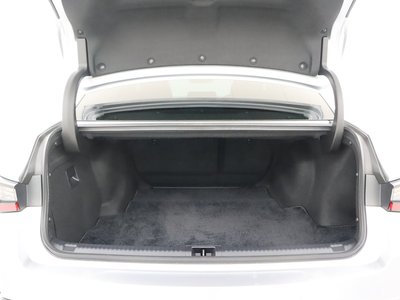 2022 Lexus IS 缩略图 12