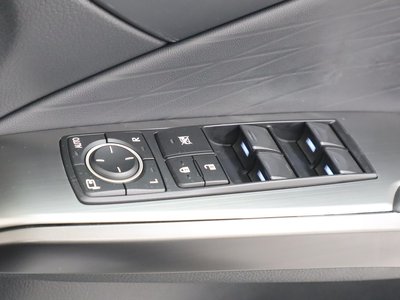 2022 Lexus IS 缩略图 27
