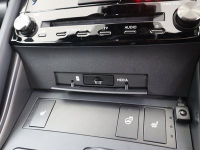 2022 Lexus IS 缩略图 17