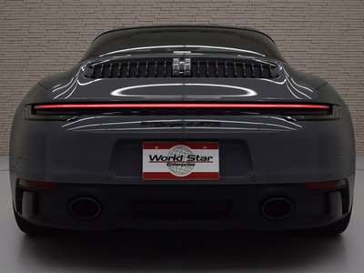 PORSCHE 911 - 8