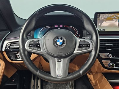 2022 BMW 5 SERIES — миниатюра 13