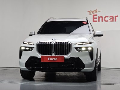 صورة 2 لـ 2025 BMW X7