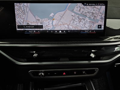 2025 BMW X7 缩略图 14