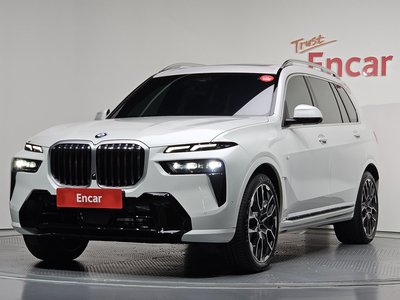 صورة 1 لـ 2025 BMW X7