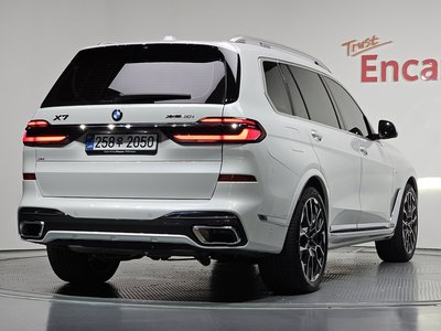 صورة 4 لـ 2025 BMW X7