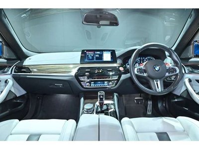 2020 BMW M5 — миниатюра 20