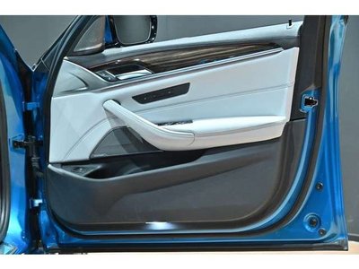 2020 BMW M5 — миниатюра 46