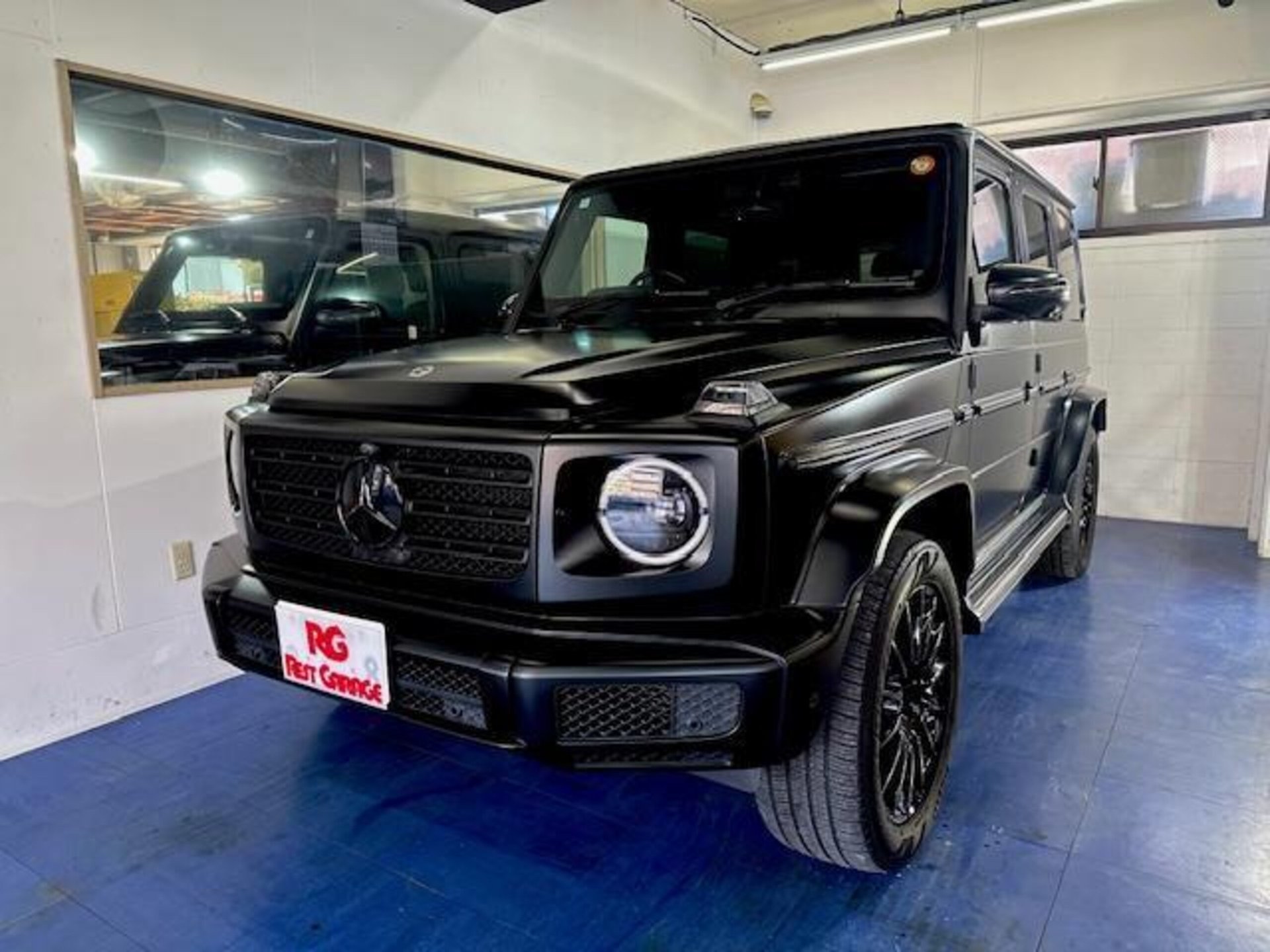 MERCEDES-BENZ G-CLASS - View 1
