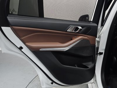 2022 BMW X5 缩略图 15