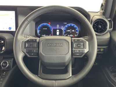 2024 Toyota LAND CRUISER 250 — миниатюра 11