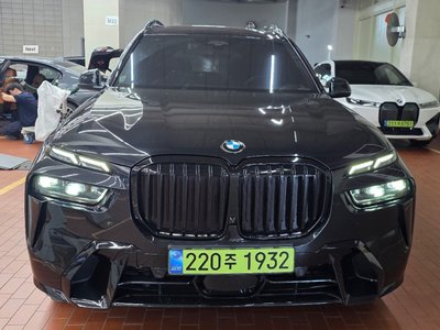 BMW X7 - 1