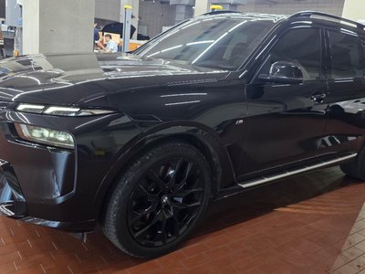 BMW X7 - 4