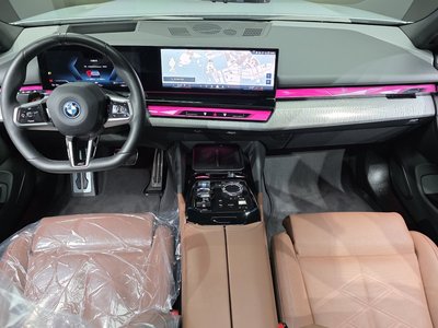 BMW I5 - 5