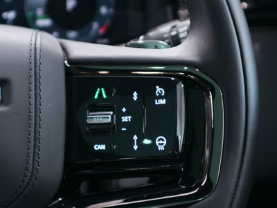 2025 LAND Rover RANGE ROVER EVOQUE photo 8