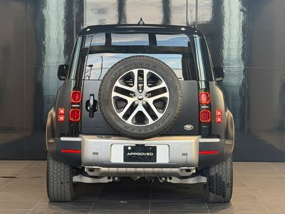 LAND ROVER DEFENDER - 5