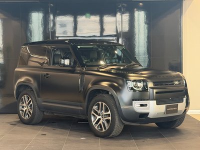 LAND ROVER DEFENDER - 1