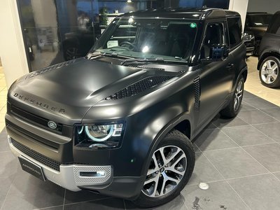 LAND ROVER DEFENDER - 2