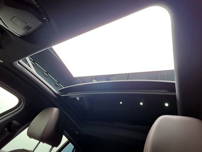 2025 BMW X4 — миниатюра 31
