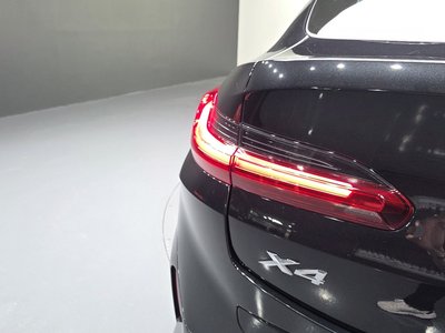 BMW X4 - 10