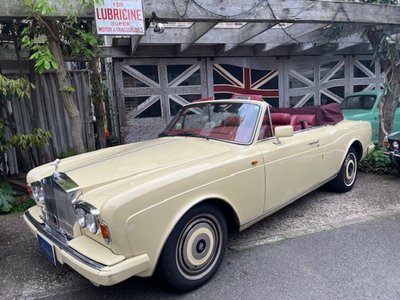 ROLLS-ROYCE CORNICHE - 2