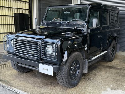LAND ROVER DEFENDER - 3