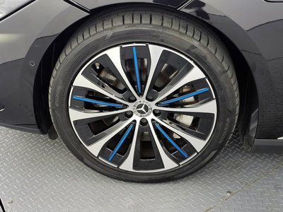MERCEDES-BENZ EQE - 6
