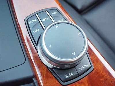 2018 BMW Alpina D3 thumbnail 37