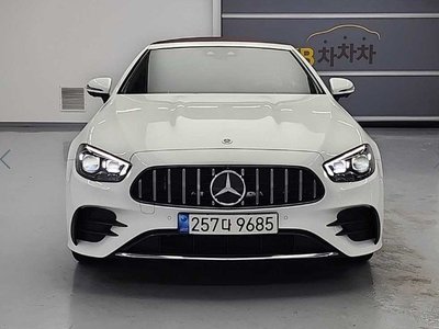 MERCEDES-BENZ E-CLASS - 4