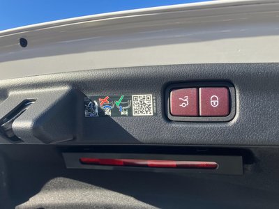 MERCEDES-BENZ C-CLASS AMG - 9