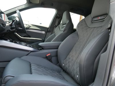 صورة مصغرة 20 لـ 2025 AUDI A5 AVANT