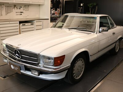 MERCEDES-BENZ SL