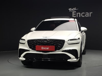 صورة 2 لـ 2024 Genesis GV70