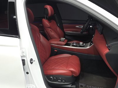 صورة مصغرة 16 لـ 2024 Genesis GV70
