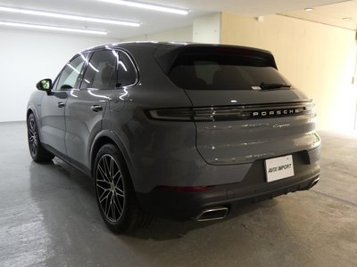 2024 Porsche CAYENNE 照片 2
