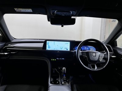 TOYOTA CROWN SPORT - 9