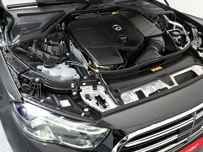 MERCEDES-BENZ E-CLASS - 7