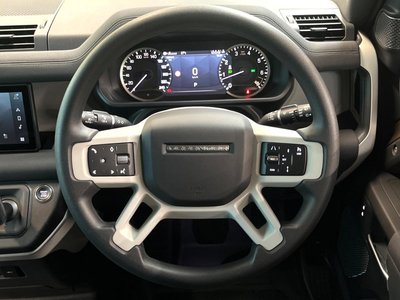 2023 LAND Rover DEFENDER thumbnail 11