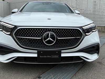 MERCEDES-BENZ E-CLASS - 2