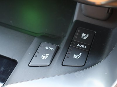 2025 Lexus LX thumbnail 47