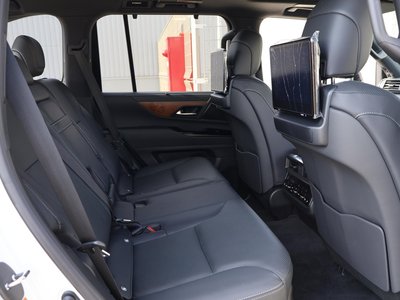 2025 Lexus LX thumbnail 51