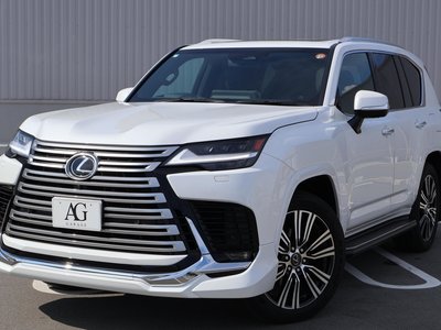 صورة 8 لـ 2025 Lexus LX